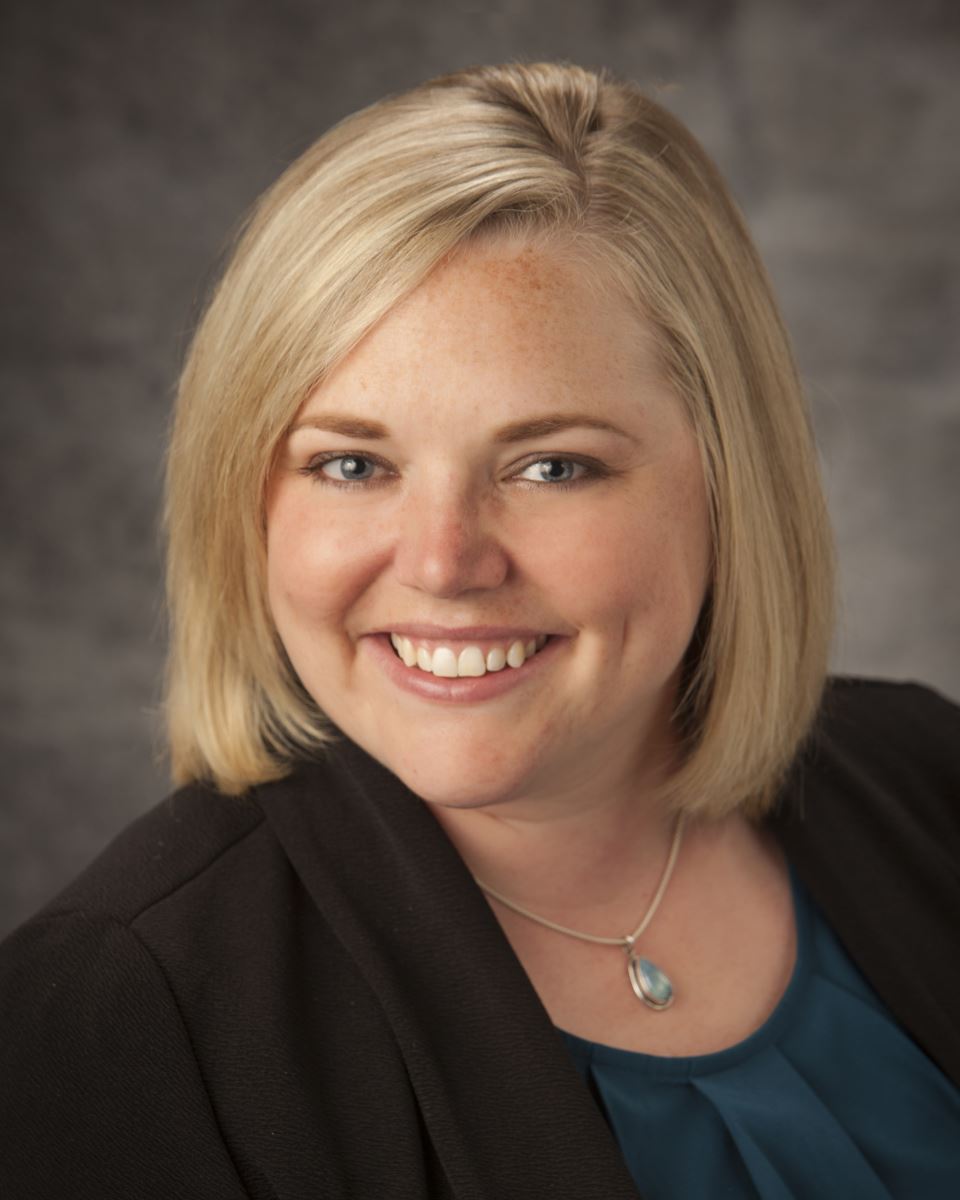 Tracy Wittkopp, Charitable Giving Analyst